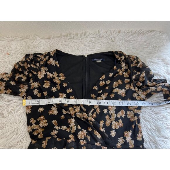 Tommy Hilfiger SZ 2 Floral Wrap Dress Black Gold Flowers - Picture 4 of 10